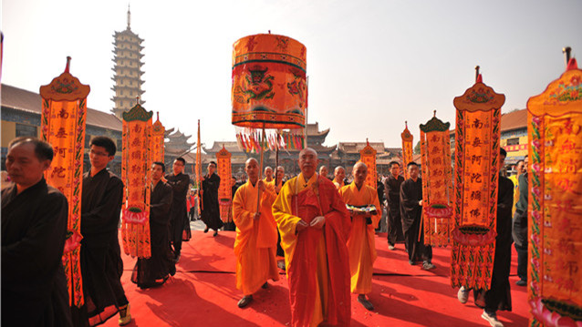 山东省博山正觉寺隆重举行全山殿堂落成佛像开光暨仁炟法师升座庆典