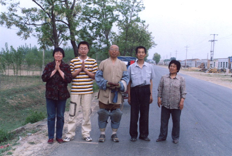 同武邑县清凉店乡刘村的居士合影
