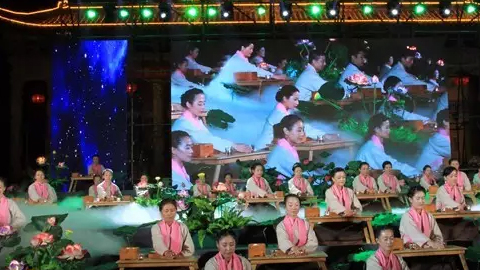 盛大庆典展莲仪　吉祥禅茶闻佛音